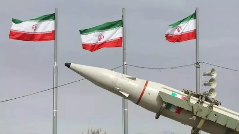 البحرين والكويت والأردن.. الحرس الثوري يستهدف قواعد أمريكية في 3 دول